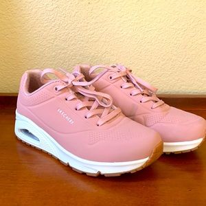 Sketchers Uno Stand On Air  Women 6.5